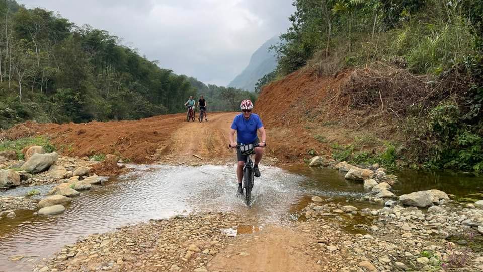 8 Days Hoian Biking to Hanoi